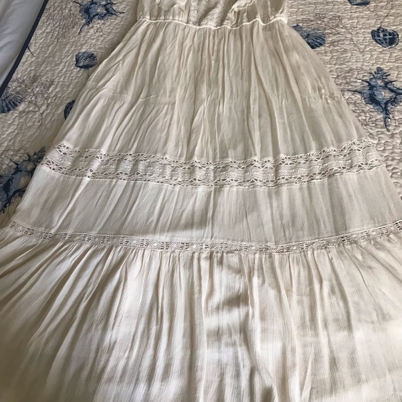 Long dress - Picture 3 of 9